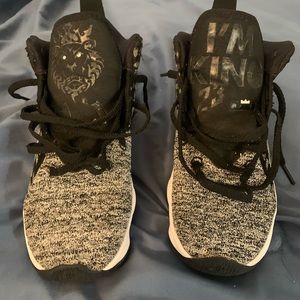 Nike LeBron 17  BP “In The Arena” Black Gray Basketball Shoes Kids Size 2y